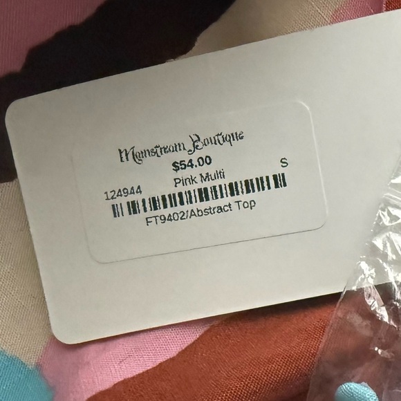 NWT Fate abstract sleeveless top pink multicolor size small - Picture 7 of 7